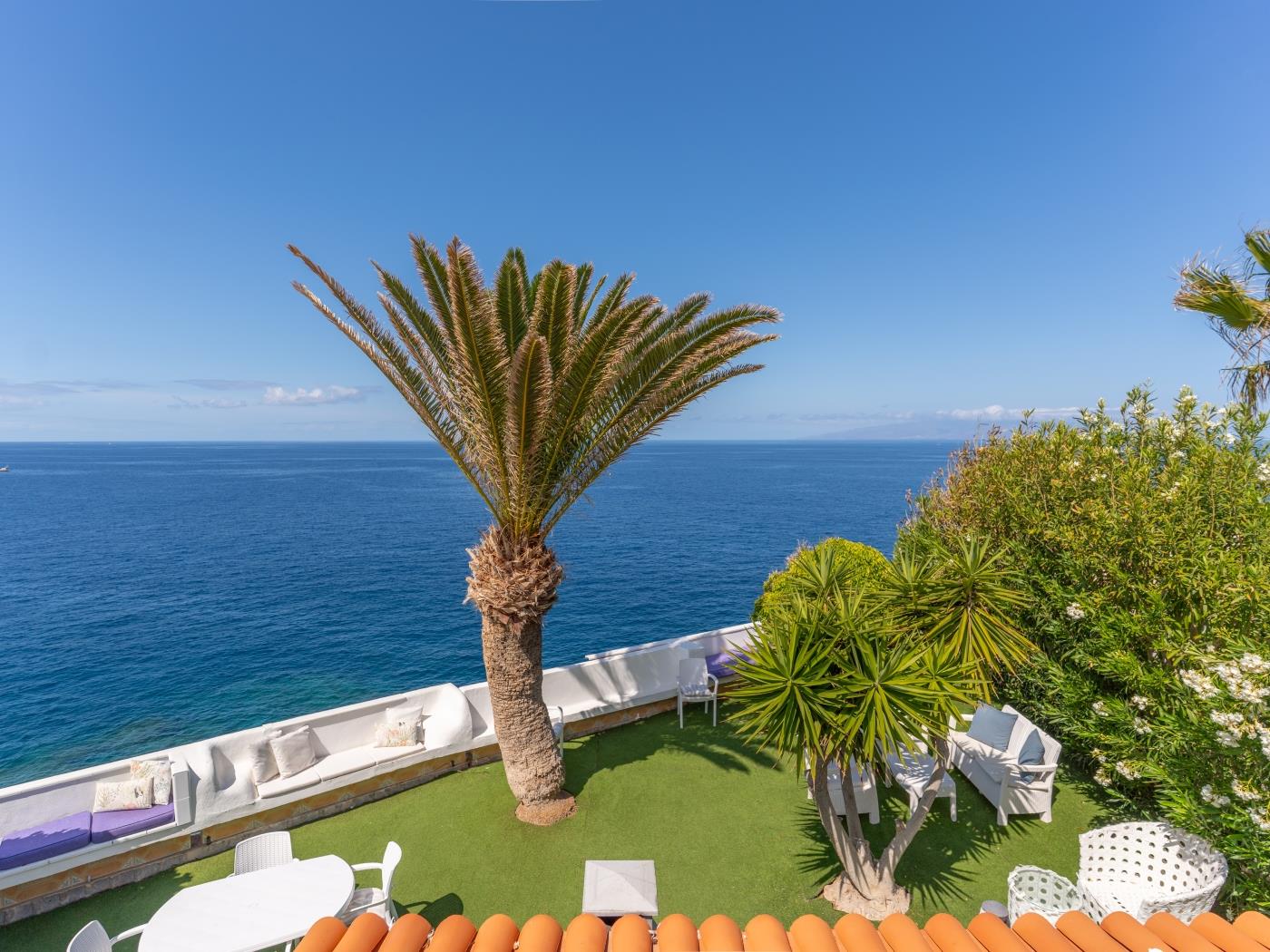 Villa Blanca Callao Salvaje. Первая линия b Callao Salvaje