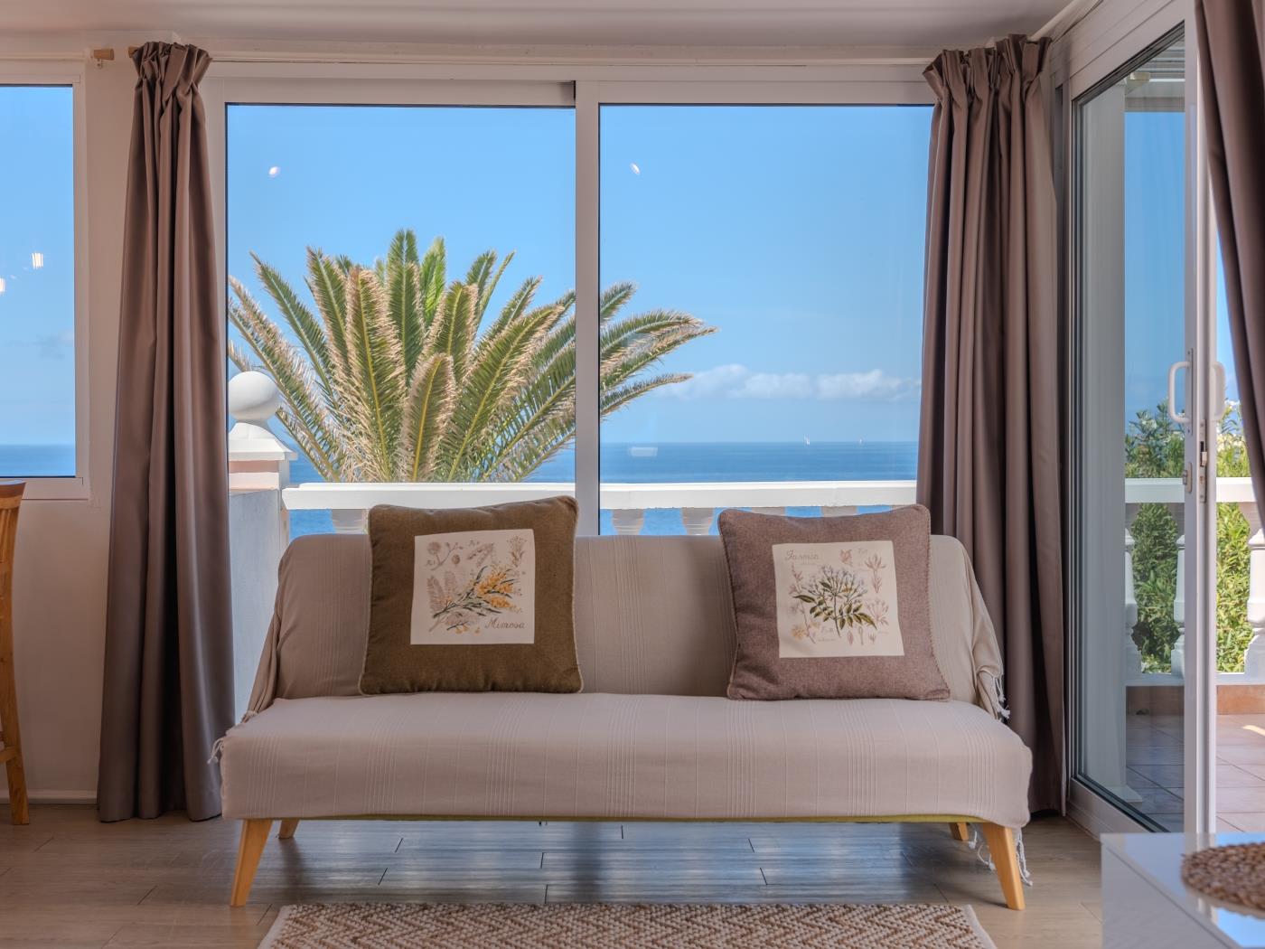 Villa Blanca Callao Salvaje. Первая линия b Callao Salvaje