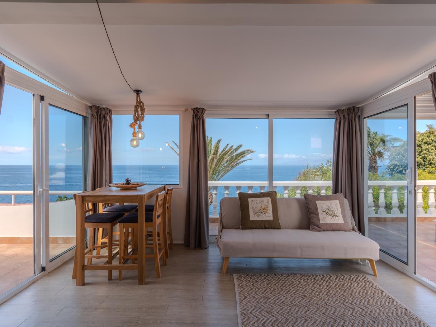 Villa Blanca Callao Salvaje. Первая линия b Callao Salvaje