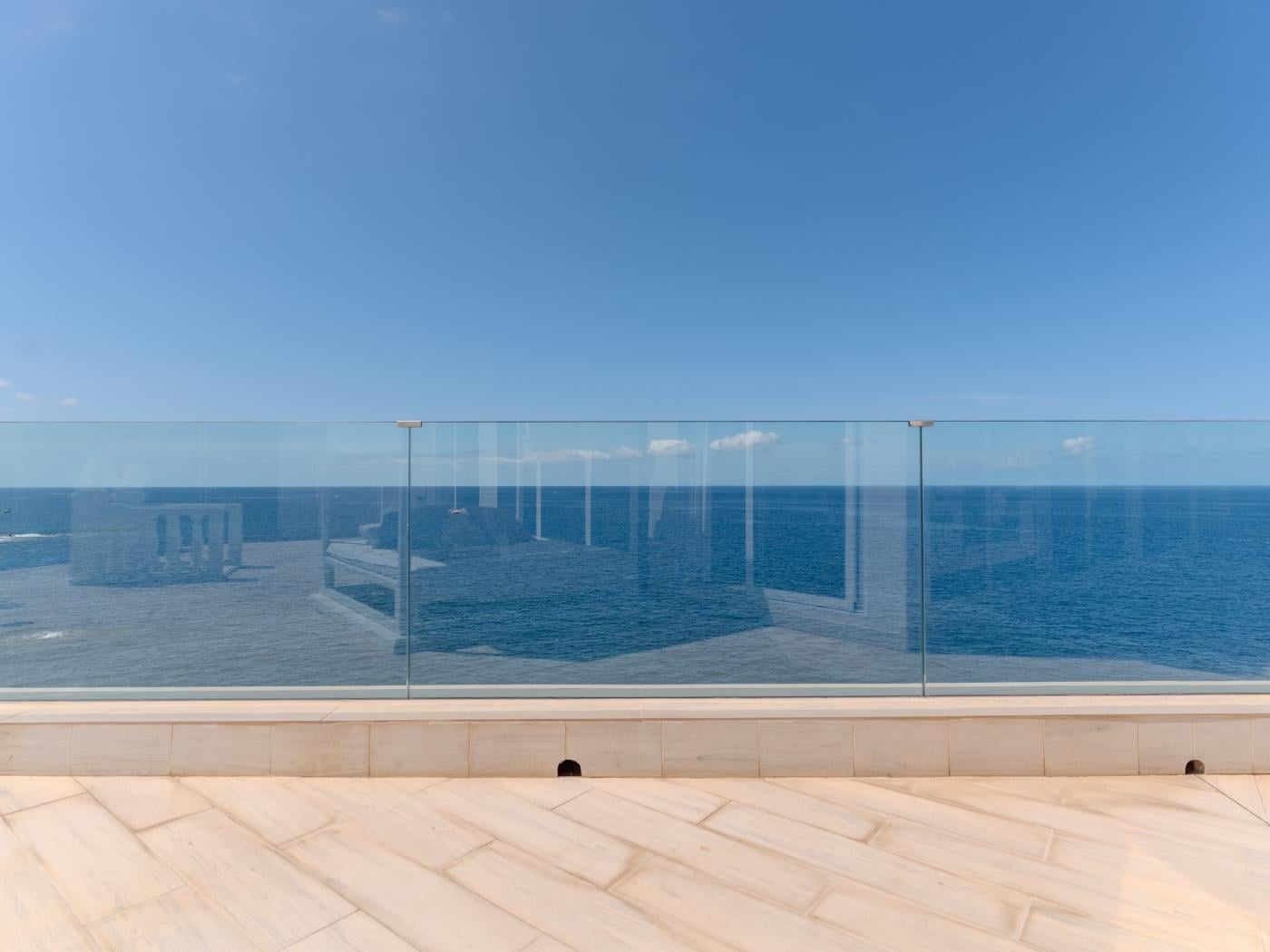 Villa Blanca Callao Salvaje. Первая линия b Callao Salvaje
