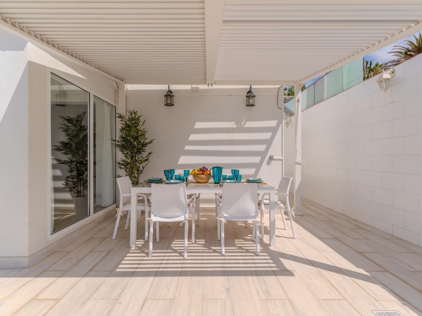 Villa Blanca Callao Salvaje. Первая линия b Callao Salvaje